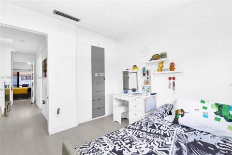 Купить кондоминиум в Хайалиа, Флорида 2 спальни, 89.37м2, № 2056634 - фото 19