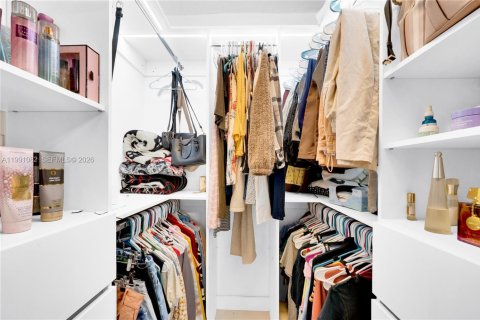 Купить кондоминиум в Хайалиа, Флорида 2 спальни, 89.37м2, № 2056634 - фото 14