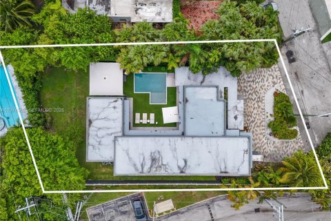 Casa en venta en North Miami, Florida, 4 dormitorios, 298.77 m2 № 2046696 - foto 29