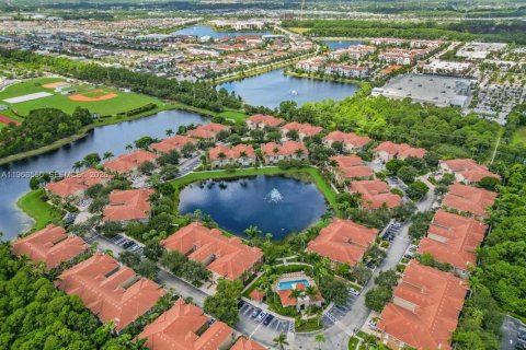 Condominio en venta en Palm Beach Gardens, Florida, 3 dormitorios, 160.35 m2 № 2033469 - foto 24