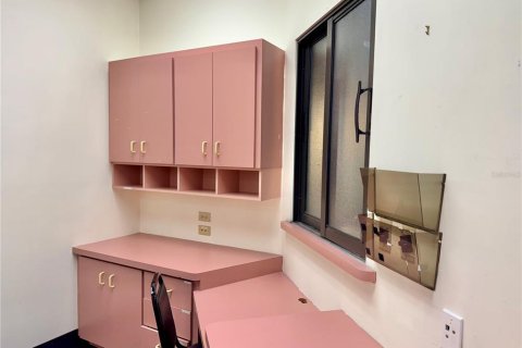 Снять в аренду коммерческую недвижимость в Себринг, Флорида 3981.42м2, № 1782459 - фото 24