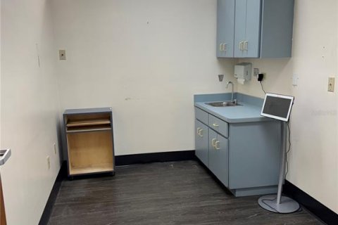 Снять в аренду коммерческую недвижимость в Себринг, Флорида 3981.42м2, № 1782459 - фото 18
