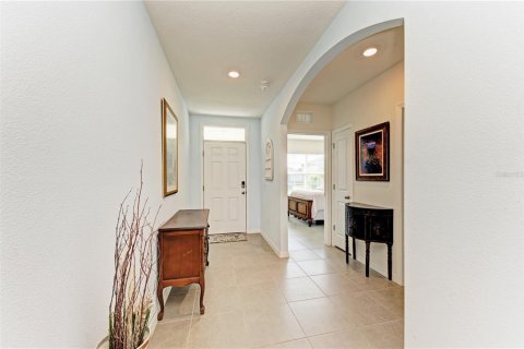 House in Sarasota, Florida 3 bedrooms, 165.18 sq.m. № 2096130 - photo 4