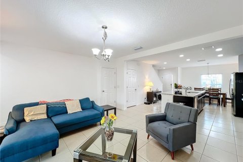 Touwnhouse à vendre à Davenport, Floride: 3 chambres, 149.2 m2 № 1873142 - photo 16