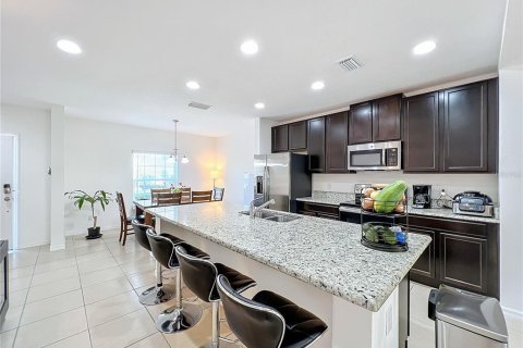 Touwnhouse à vendre à Davenport, Floride: 3 chambres, 149.2 m2 № 1873142 - photo 11