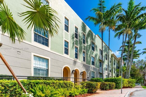 Condominio en venta en Hollywood, Florida, 1 dormitorio, 68.38 m2 № 2046379 - foto 5