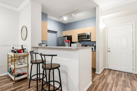 Condominio en venta en Hollywood, Florida, 1 dormitorio, 68.38 m2 № 2046379 - foto 12