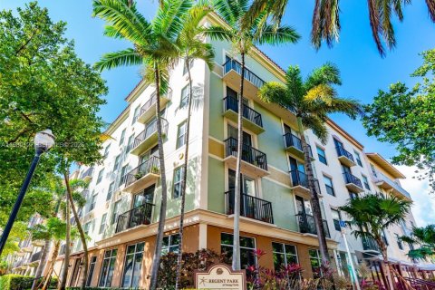 Condominio en Hollywood, Florida, 1 dormitorio  № 2046379