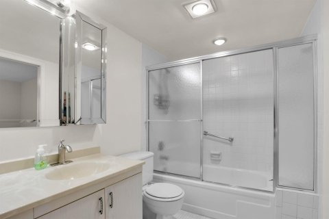 Купить кондоминиум в Коконат Крик, Флорида 3 комнаты, 107.4м2, № 2087231 - фото 26