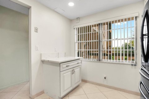 Купить кондоминиум в Коконат Крик, Флорида 3 комнаты, 107.4м2, № 2087231 - фото 4