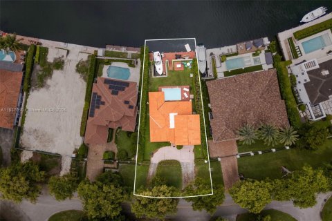 Villa ou maison à vendre à Coral Gables, Floride: 3 chambres, 187.38 m2 № 1825557 - photo 21