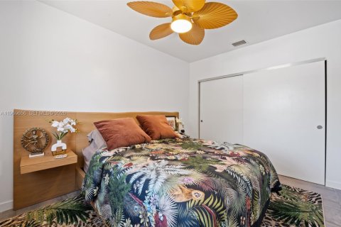 Снять в аренду квартиру в Майами, Флорида 1 спальня, 65.03м2, № 2040914 - фото 14