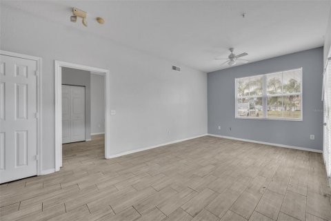 Adosado en venta en Kissimmee, Florida, 4 dormitorios, 136.57 m2 № 1536114 - foto 4