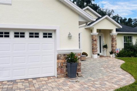 House in New Smyrna Beach, Florida 3 bedrooms, 181.9 sq.m. № 2109297 - photo 2