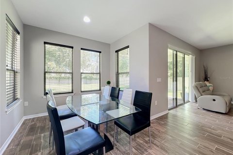 House in Ocoee, Florida 3 bedrooms, 193.05 sq.m. № 2203471 - photo 15