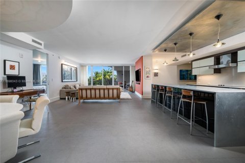 Купить кондоминиум в Майами-Бич, Флорида 3 спальни, 179.21м2, № 1949722 - фото 3