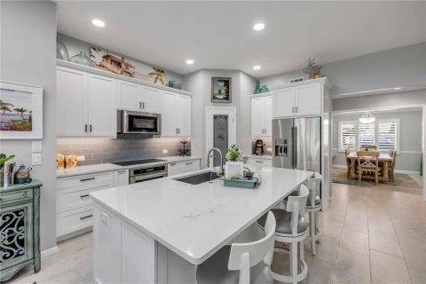 Villa ou maison à vendre à New Smyrna Beach, Floride: 3 chambres, 253.72 m2 № 1793193 - photo 30