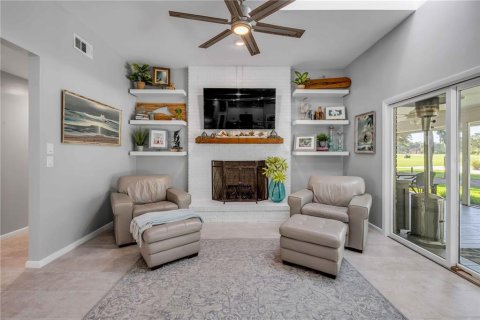Villa ou maison à vendre à New Smyrna Beach, Floride: 3 chambres, 253.72 m2 № 1793193 - photo 28