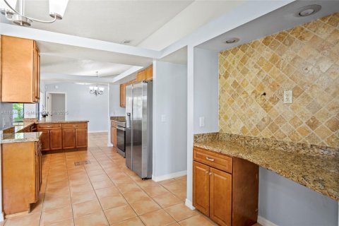 Villa ou maison à louer à Port St. Lucie, Floride: 3 chambres, 145.67 m2 № 1930379 - photo 18