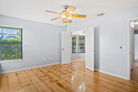Villa ou maison à louer à Port St. Lucie, Floride: 3 chambres, 145.67 m2 № 1930379 - photo 24
