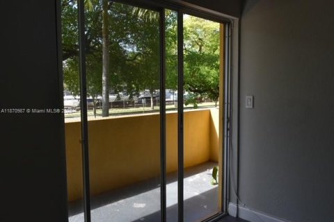 Copropriété à louer à North Miami, Floride: 1 chambre, 52.4 m2 № 1920147 - photo 26