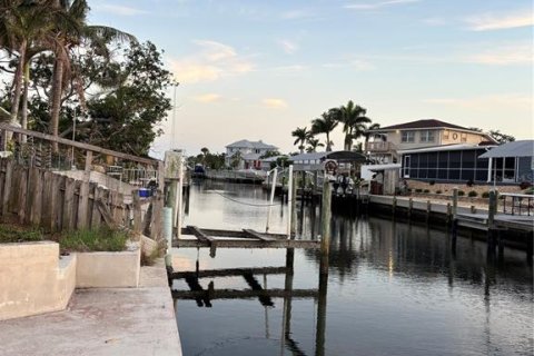 House in Bradenton, Florida 3 bedrooms, 154.87 sq.m. № 1803340 - photo 7