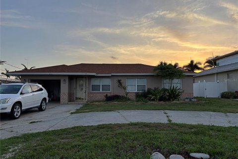 House in Bradenton, Florida 3 bedrooms, 154.87 sq.m. № 1803340 - photo 1