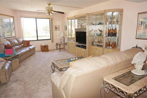 Condo in Punta Gorda, Florida, 1 bedroom  № 1722901 - photo 4