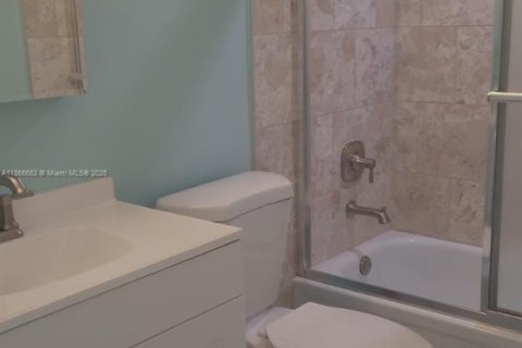 Снять в аренду кондоминиум в Уэст-Палм-Бич, Флорида 1 спальня, 52.95м2, № 1981512 - фото 23