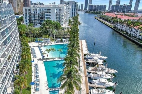 Condo in Aventura, Florida, 3 bedrooms  № 2082155 - photo 4