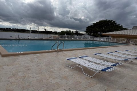 Villa ou maison à louer à Miami, Floride: 3 chambres, 190.64 m2 № 1996601 - photo 18