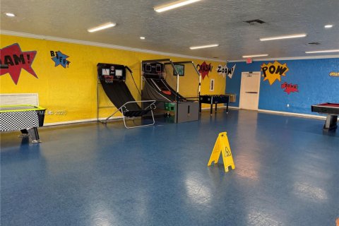 Villa ou maison à louer à Miami, Floride: 3 chambres, 190.64 m2 № 1996601 - photo 24