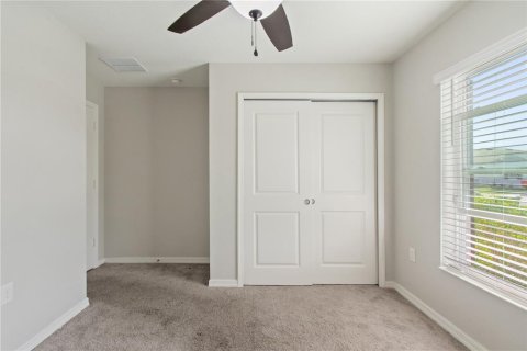 House in Winter Haven, Florida 3 bedrooms, 186.18 sq.m. № 1561883 - photo 18