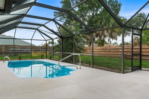 Villa ou maison à Port St. Lucie, Floride 3 chambres, 144 m2 № 2315525