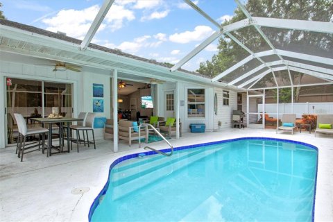 Villa ou maison à louer à Sarasota, Floride: 3 chambres, 120.31 m2 № 2299112 - photo 3