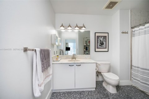 Copropriété à louer à Miami, Floride: 2 chambres, 93.83 m2 № 2001181 - photo 29