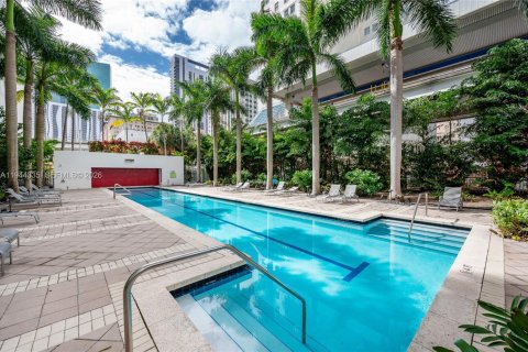 Copropriété à louer à Miami, Floride: 2 chambres, 93.83 m2 № 2001181 - photo 6
