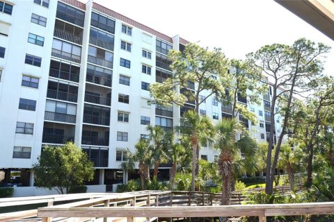 Condominio en venta en Saint Petersburg, Florida, 2 dormitorios, 118.91 m2 № 1899161 - foto 3