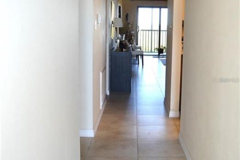 Condominio en venta en Saint Petersburg, Florida, 2 dormitorios, 118.91 m2 № 1899161 - foto 7