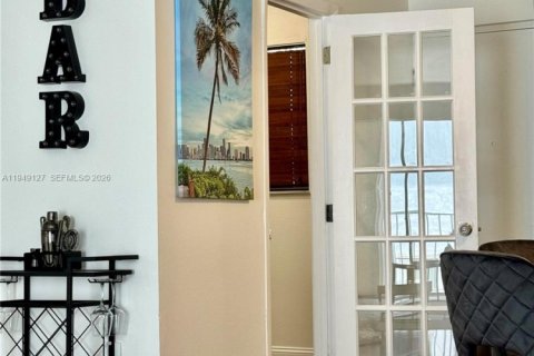Copropriété à vendre à Miami Beach, Floride: 1 chambre, 63.64 m2 № 2004891 - photo 4