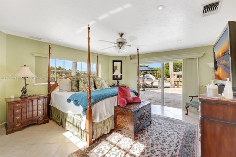 Villa ou maison à vendre à Fort Lauderdale, Floride: 3 chambres, 240.06 m2 № 1949576 - photo 6