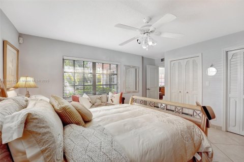 Villa ou maison à vendre à Fort Lauderdale, Floride: 3 chambres, 240.06 m2 № 1949576 - photo 3