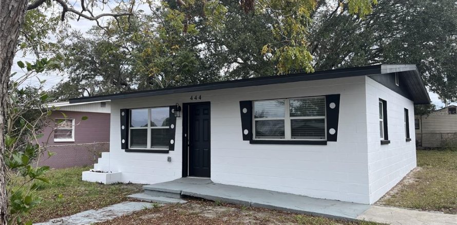 Villa ou maison à Lake Wales, Floride 2 chambres, 60.2 m2 № 2384028