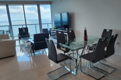 Снять в аренду кондоминиум в Санни-Айлс-Бич, Флорида 3 спальни, 179.02м2, № 2034259 - фото 5
