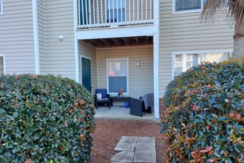 Condo in Destin, Florida, 3 bedrooms № 558050 - photo 1
