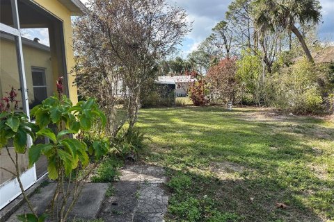 Villa ou maison à louer à North Port, Floride: 3 chambres, 180.32 m2 № 2280144 - photo 13
