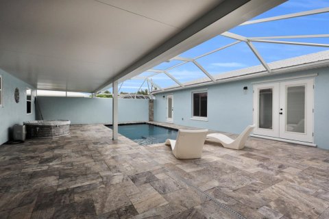 Villa ou maison à vendre à Port St. Lucie, Floride: 3 chambres, 176.14 m2 № 2407497 - photo 28