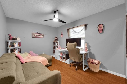 Villa ou maison à vendre à Port St. Lucie, Floride: 3 chambres, 176.14 m2 № 2407497 - photo 22