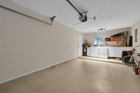 Villa ou maison à vendre à Port St. Lucie, Floride: 3 chambres, 176.14 m2 № 2407497 - photo 27