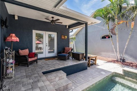 Villa ou maison à vendre à New Port Richey, Floride: 4 chambres, 193.79 m2 № 1791546 - photo 25